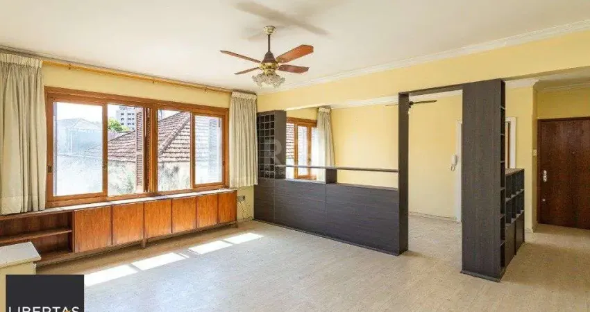 Apartamento de 3 dormitórios e vaga bairro Santa Cecilia DESOCUPADO