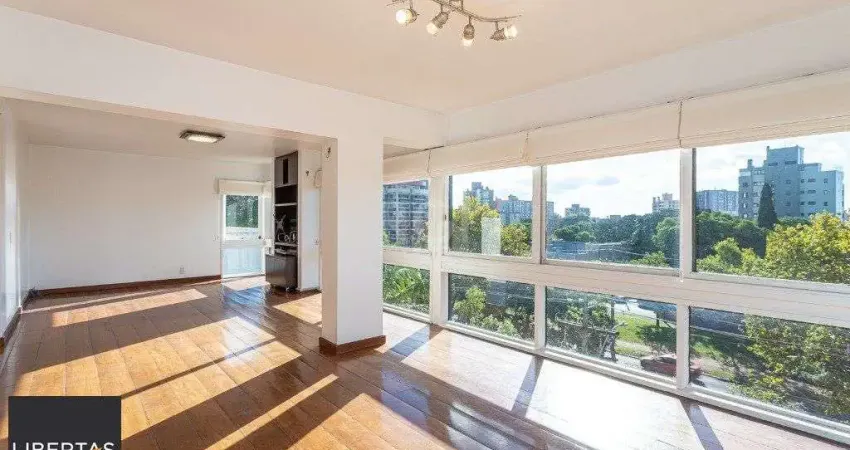 Apartamento no bairro Higienópolis com 190m² de 3 dormitórios e 2 vagas