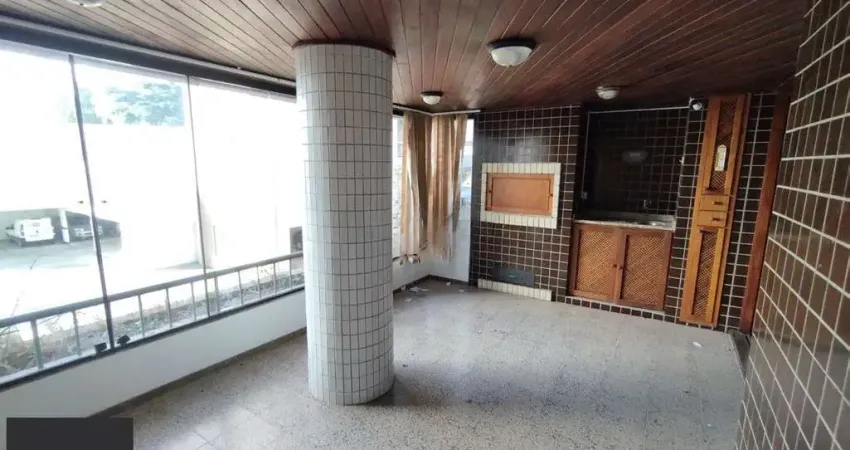 Apartamento de 3 dormitórios, suíte, 2 vagas, elevador no bairro Auxiliadora