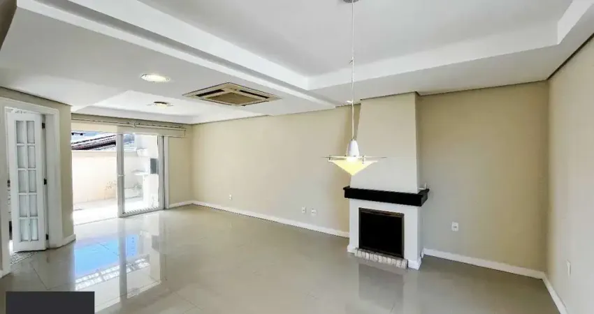 Casa com 4 quartos à venda na Rua Licínio Cardoso, 174, Chácara das Pedras, Porto Alegre