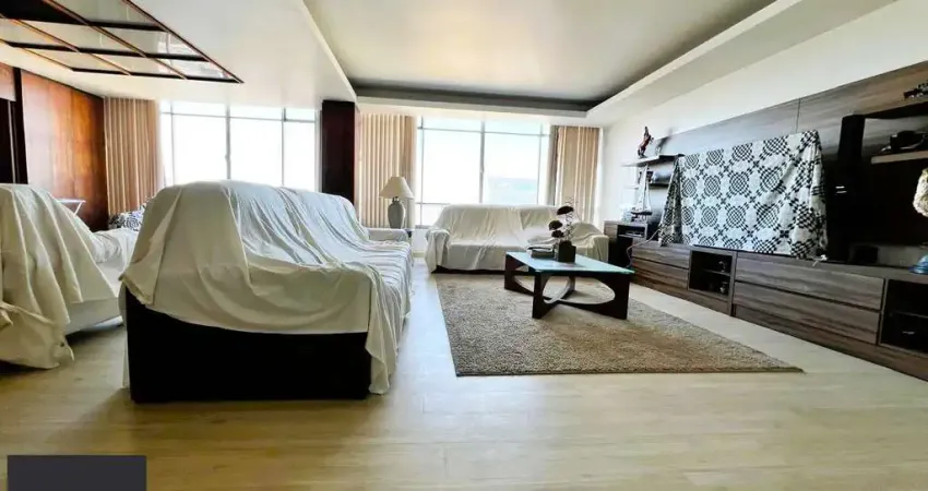 Excelente apartamento 3 dormitórios com vista para o Guaíba em frente a Santa Casa - Edif. Santa Tecla