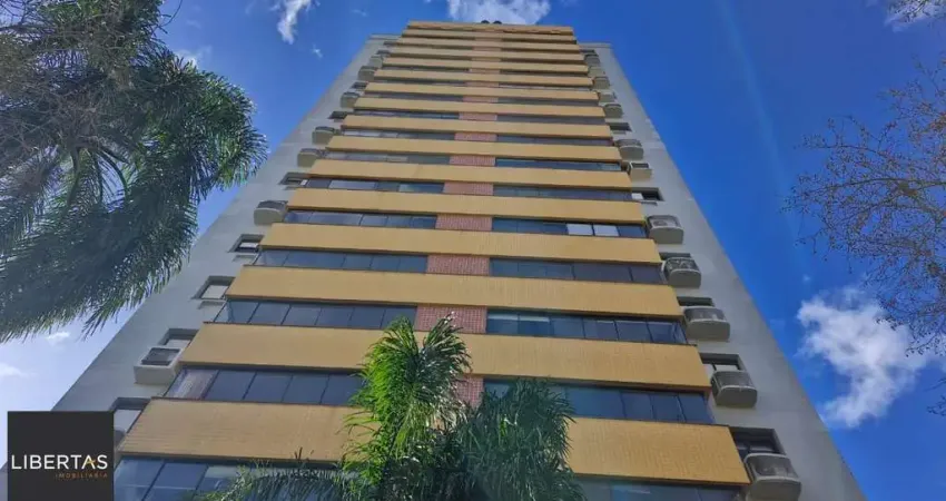 Apartamento no Menino Deus impecável, 2 dormitórios 1 suíte, 3 banheiros, 1 garagem