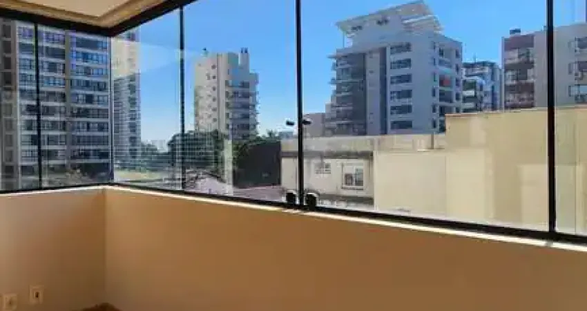 Apartamento com 3 quartos à venda na Rua Eça de Queiroz, 819, Petrópolis, Porto Alegre