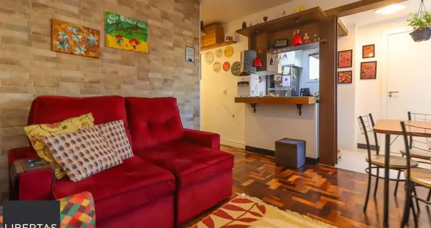 Apartamento Terreo de 03 dormitórios,reformado no bairro Teresópolis-Porto Alegre /RS
