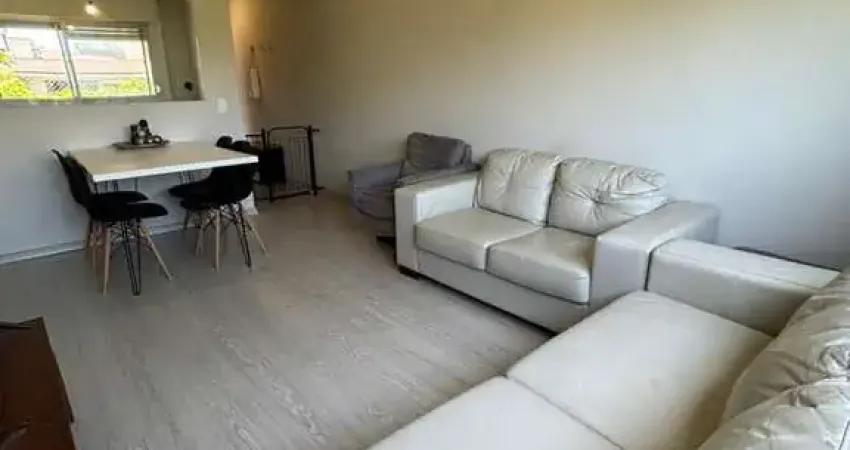 Dois dormitórios e dependência de empregada bairro Higienópolis