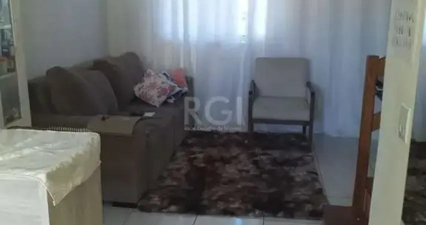 Casa com 2 quartos, banheiro, área de serviço, cozinha, vaga de garagem, no bairro Aberta dos Morros/RS