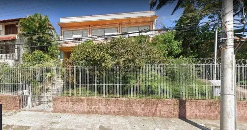 Casa com 3 quartos à venda na Rua Eurico Lara, 335, Medianeira, Porto Alegre