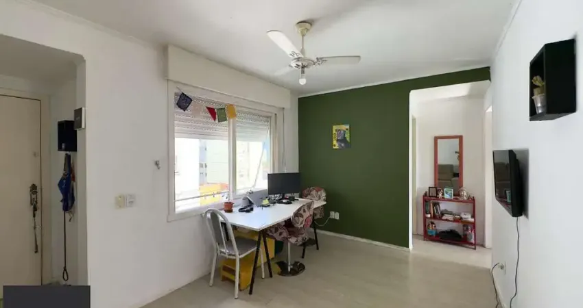 Apartamento de 1 dormitório, em andar alto, vista definida no Centro Histórico
