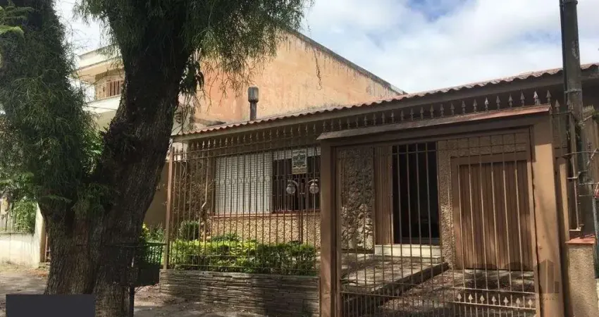 Casa com 3 quartos à venda na Rua Menezes Paredes, 110, Nonoai, Porto Alegre