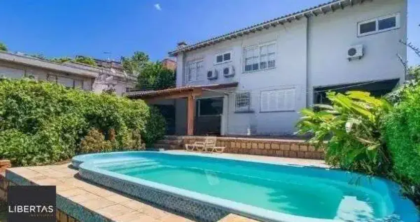 Casa no bairro Três Figueiras de 3 dormitórios e 3 vagas para alugar