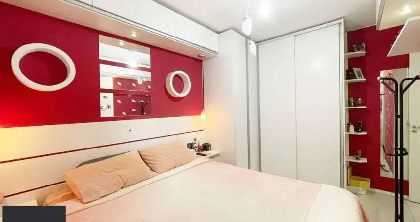 Excelente apartamento de 48,51m² com 2 dormitórios todo mobiliado, 1 banheiro com armário e vaga