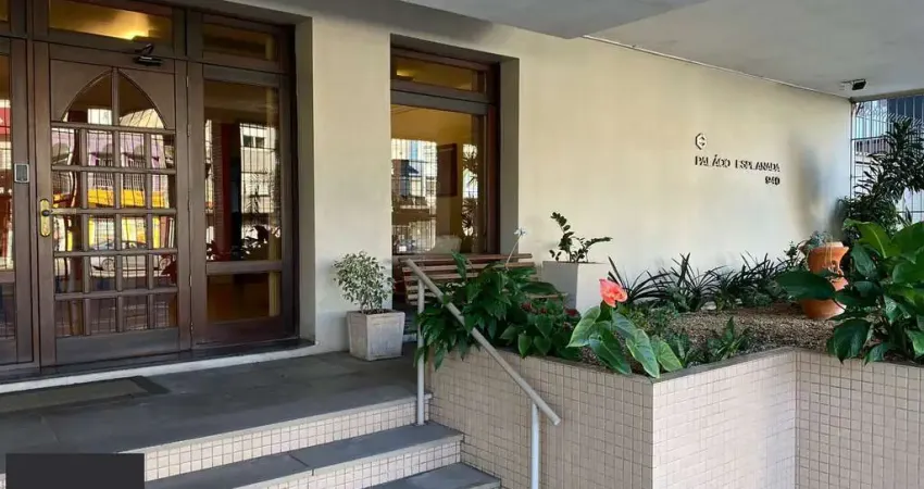 Apartamento com 3 quartos à venda na Rua Mariante, 940, Rio Branco, Porto Alegre