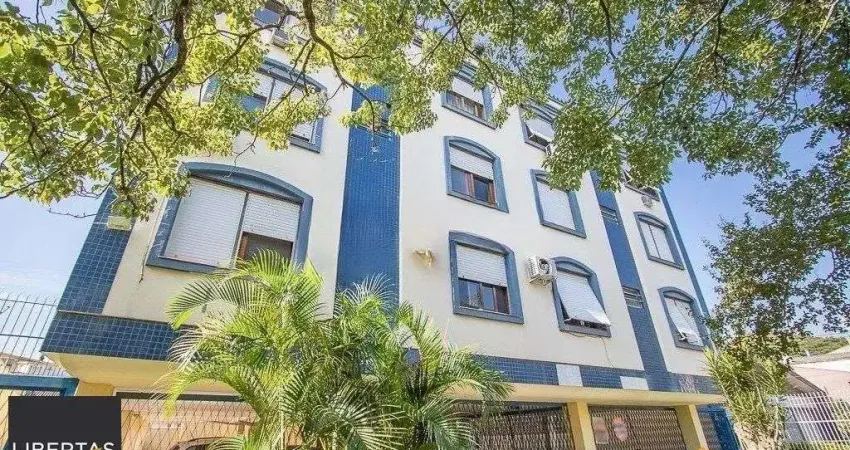 Apartamento com 03 dormitórios, 01 suíte, garagem de estacionamento por convenção