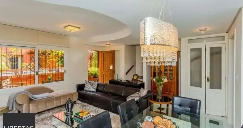 Belíssima casa em Condomínio com 3 dorm - próximo ao Iguatemi