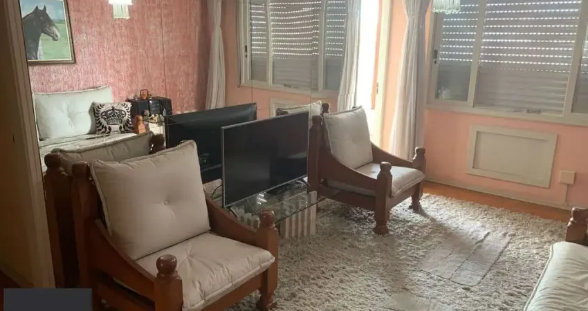 Apartamento 3 dormitórios com 2 banheiros e garagem no Menino Deus