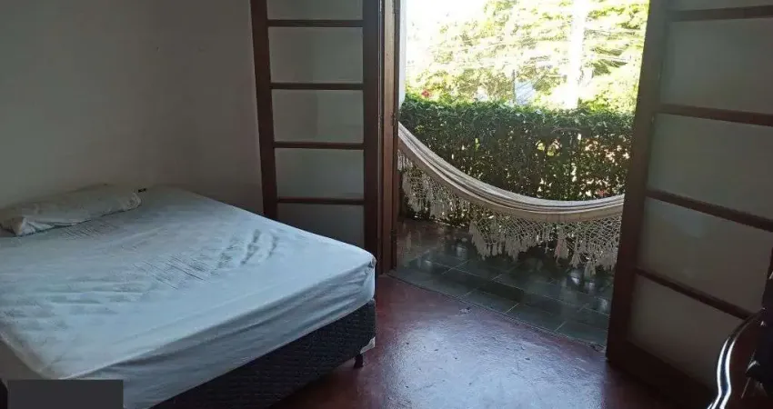 Casa com 3 quartos à venda na Rua Santa Maria, 223, Vila São José, Porto Alegre