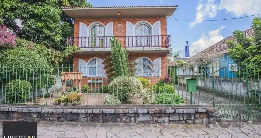 Casa com 3 quartos à venda na Rua Morretes, 120, Santa Maria Goretti, Porto Alegre