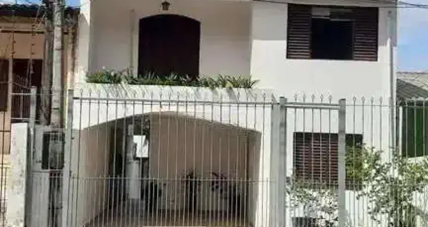 Casa com 3 quartos à venda na Rua Manoel Ferrador- Passo das Pedras,