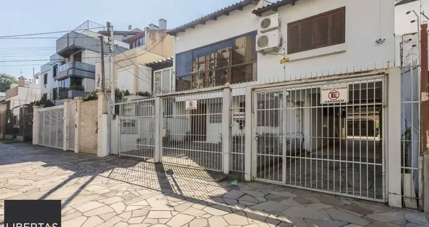 Casa com 6 quartos à venda na Rua Luzitana, 1938, Higienópolis, Porto Alegre