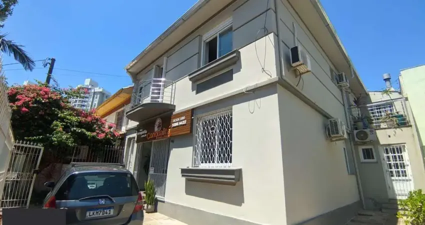 Cobertura com 3 Dormitórios suíte e sacada no Bairro São João