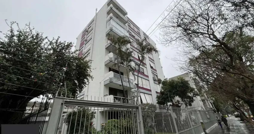 Apartamento de 3 quartos, suíte e 2 vagas de garagem no bairro Farroupilha POA