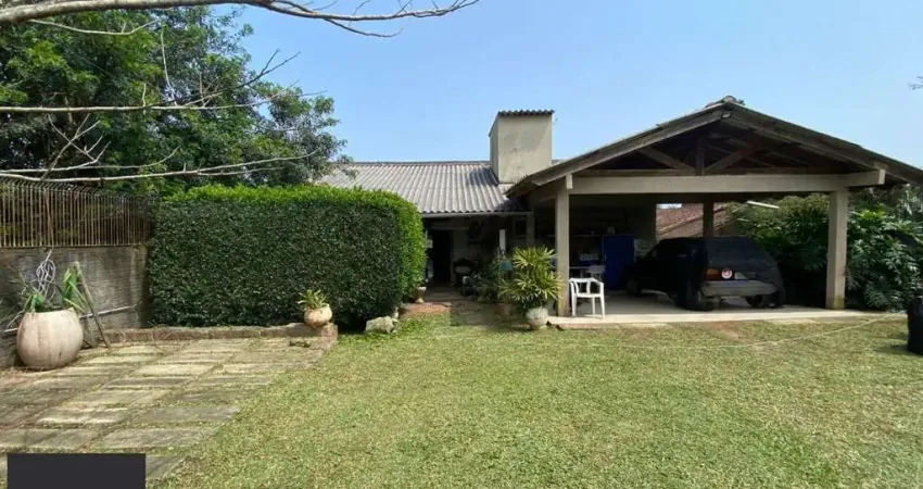 Casa com 3 quartos à venda na Estrada Júlio Antônio Pereira, 95, Hípica, Porto Alegre