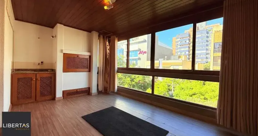 Vende-se apartamento com 3 quartos(1 suíte), sacada, churrasqueira e 1 vaga – 114 m² – Mont’Serrat