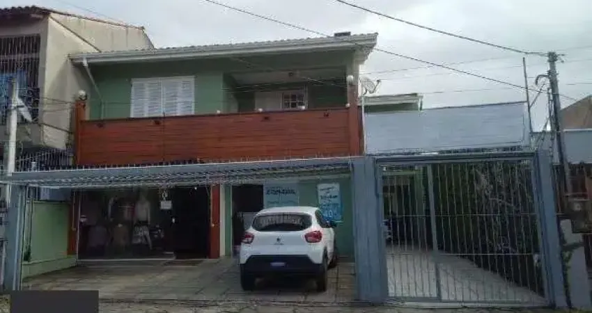 Casa sobrado Comercial e Residencial de 4 dormitórios e 6 banheiros e 5 vagas de garagem