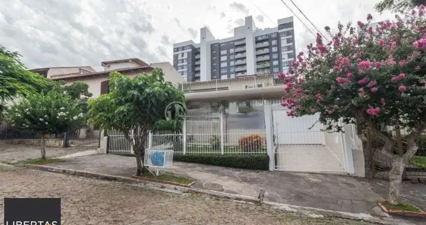 Casa à venda, 290 m² por R$ 1.300.000,00 - Vila Ipiranga - Porto Alegre/RS