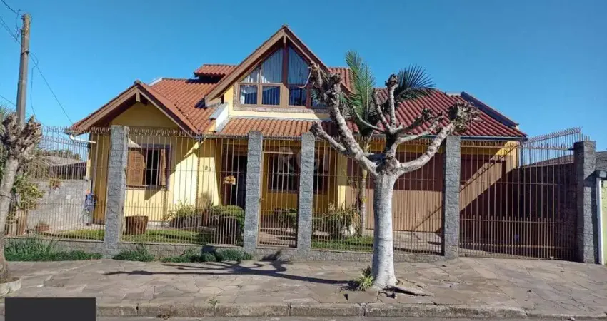 Sobrado para Venda - 240m², 3 dormitórios, sendo 1 suites, 2 vagas - Vila Vista Alegre