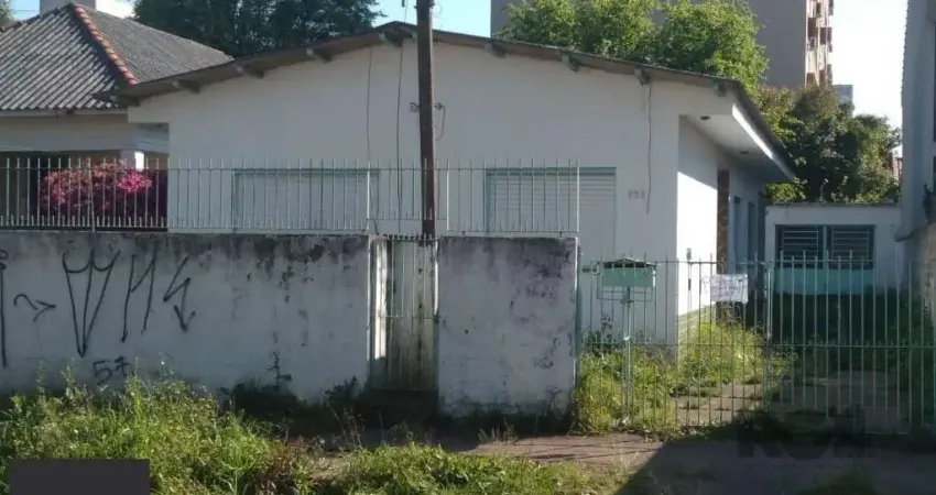 Casa 3 dormitórios, vaga de garagem, Bairro Vila Cachoeirinha