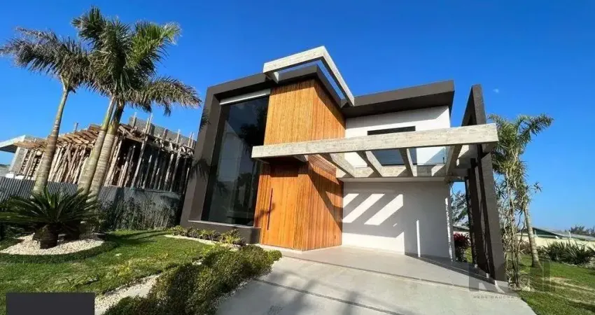 Sobrado alto padrão, novo, beira de lago, no Condomínio Celebration