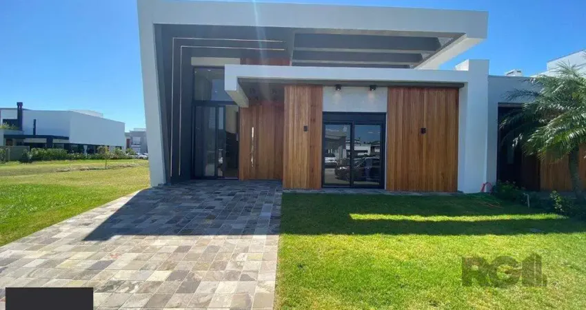 Casa em condomínio fechado com 4 quartos à venda na Rua Rio Divisa, 32, Atlântida, Xangri-Lá