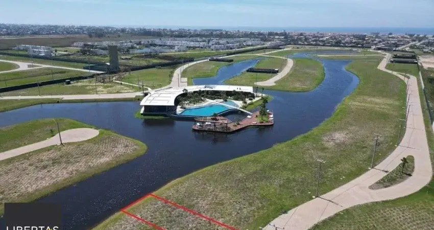 Terreno à venda na Avenida Paraguassu, 100, Remanso, Xangri-Lá