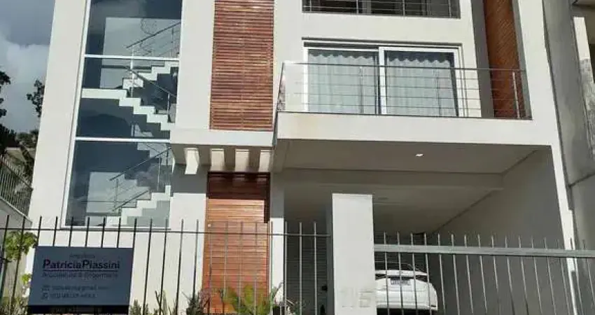 Casa com 3 quartos para alugar na Rua Osmar Amaro de Freitas, 115, Jardim Itu Sabará, Porto Alegre