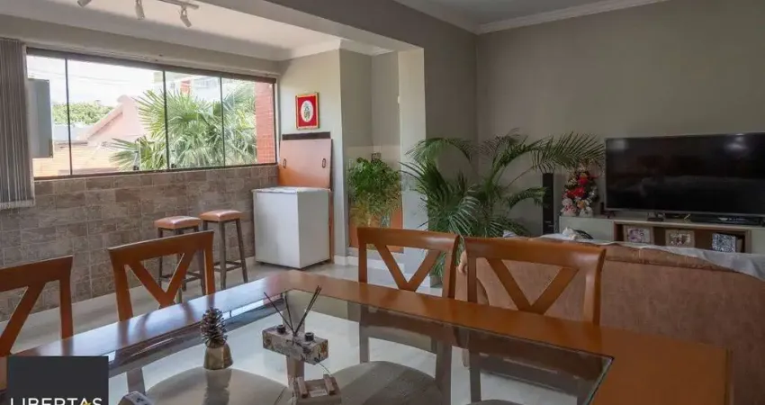 Apartamento de 3 quartos, elevador, churrasqueira, 2 vagas no bairro Lindóia