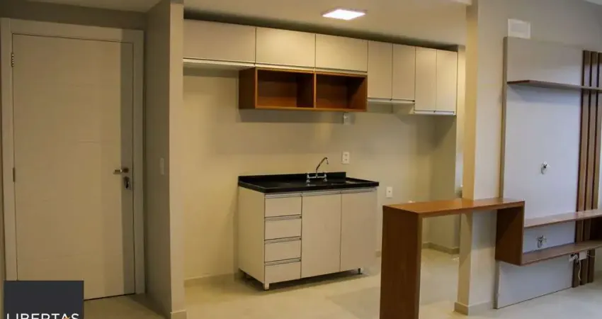 Apartamento 02 dormitórios com 01 suíte e 01 vaga de garagem escriturada