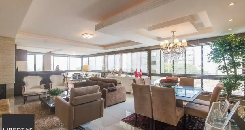 Apartamento com 3 suítes e 3 vagas de garagem no bairro Rio Branco em POA/RS