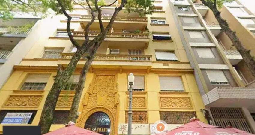 Apartamento de 3 dormitórios, 2 banheiros no Centro Histórico.