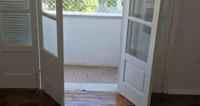 Apartamento 02 dormitórios sem garagem no bairro independência em porto alegre