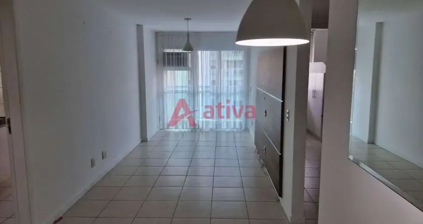 Apartamento com 2 quartos para alugar no Condomínio San Felippo