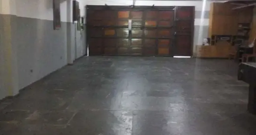 SOBRADO  A VENDA EM AVENIDA COMERCIAL MOVIMENTADA EM SÃO BERNARDO DO CAMPO - EXELENTE PARA IMÓVEL COMERCIAL.