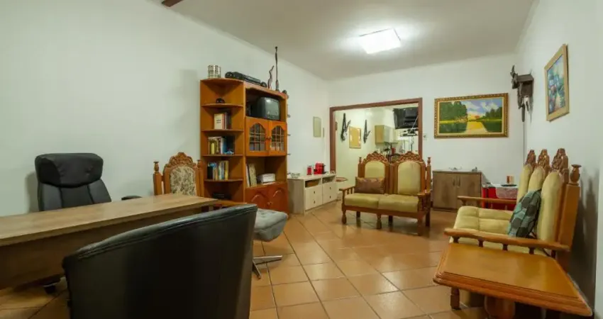 Casa à venda na Rua Professor Antônio Nascimento, 524, Demarchi, São Bernardo do Campo