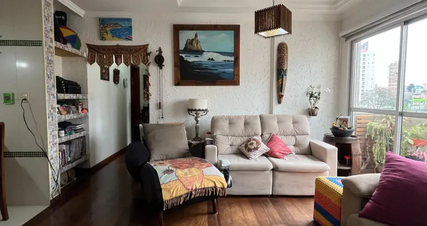 Lindo apartamento na chácara inglesa com 2 quartos 1 suíte e 1 vaga.