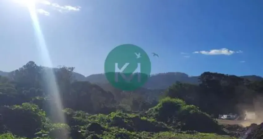 Loteamento para Venda em Mogi das Cruzes, Vila Suissa