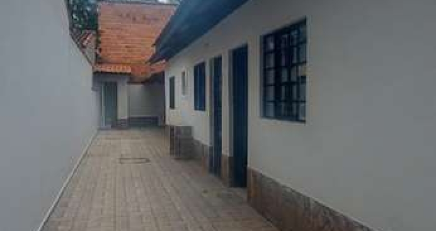 Casa para Venda em Mogi das Cruzes, Residencial Colinas, 2 dormitórios, 1 banheiro, 2 vagas