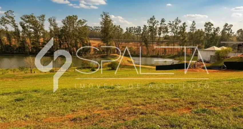 Terreno em condomínio fechado à venda no Fazenda da Grama, Itupeva 