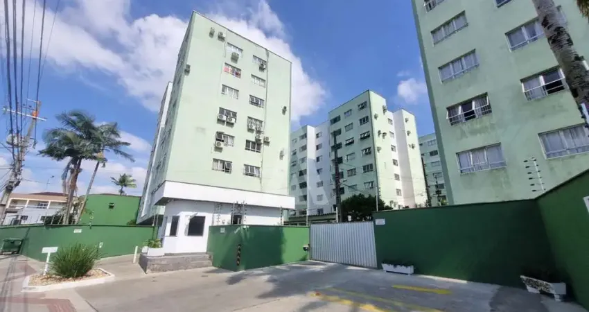 Apartamento com 3 quartos para alugar por r$ 1550.00, 74.10 m2 - boa vista - joinville/sc