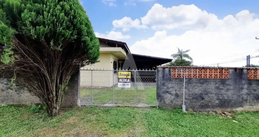 Casa residencial com 3 quartos para alugar, 135.00 m2 por r$1870.00 - adhemar garcia - joinville/sc