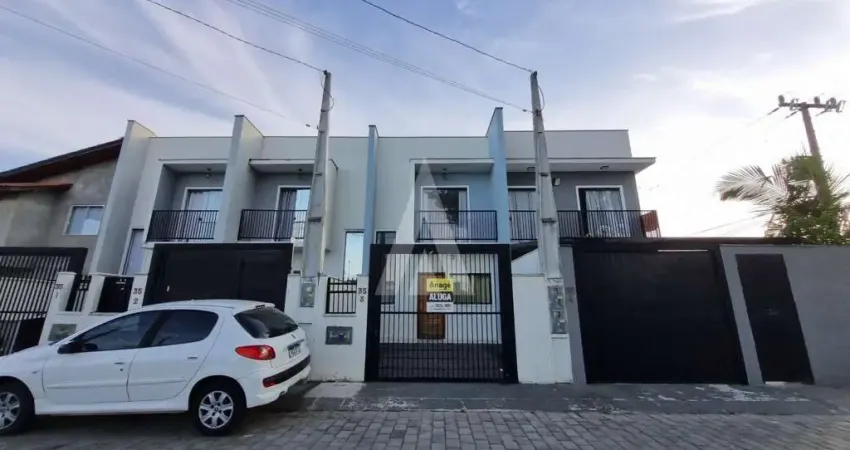 Geminado com 2 quartos no bairro localizado no bairro jardim iririu.